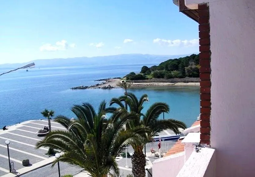 Kerman Hotel Çeşme