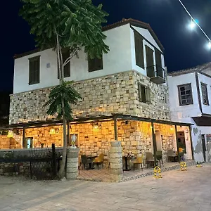 Otel Scala, Çeşme